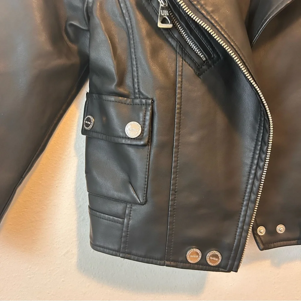 Urban Republic 5/6 Girls Black Faux Leather Kids Jacket